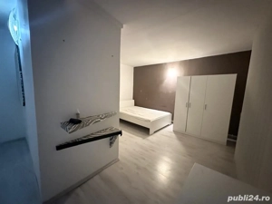 Vila in zona centrala, Pisica Alba - imagine 7