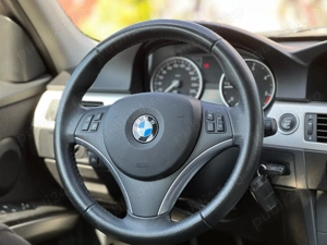 BMW Seria 3 318d DPF Touring - imagine 10