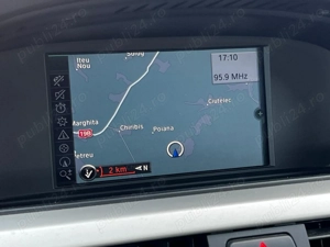 BMW Seria 3 318d DPF Touring - imagine 17