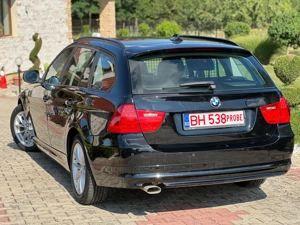 BMW Seria 3 318d DPF Touring - imagine 4