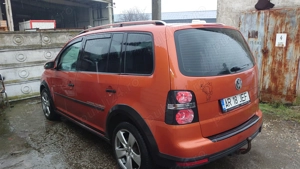 VW Touran cross1.4 TSI    140 CP benzina