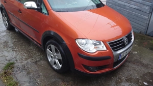 VW Touran cross1.4 TSI    140 CP benzina