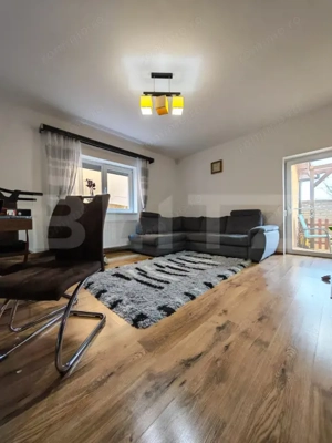 Casa individuala, 5 camere, 400mp teren -Chișoda, vatra satului.