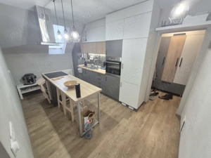 2Cam-Dacia-3 Min Iulius Town-54MP-Mobilat-Utilat-Centrala-85.000 Euro! Negociabil - imagine 9