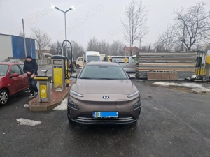 Hyundai Kona EV 204 CP 2023 64 kW - imagine 3