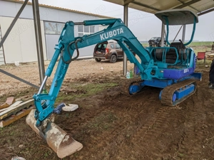 Mini excavator kubota 2, 3tone  - imagine 6
