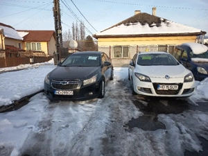 Vând 2 mașini ăn stare foarte bună de funcționare . Mașinile sânt cu toate actele valabile.