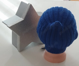 Căciulă tricotată manual albastră  - imagine 2