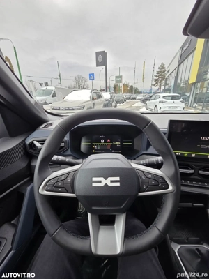 Dacia Duster 2025, TCE 130 4x2 Mild Hybrid Extreme, 8500 km, Garantie - imagine 5
