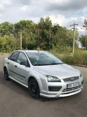 Ford Focus 2  - imagine 3