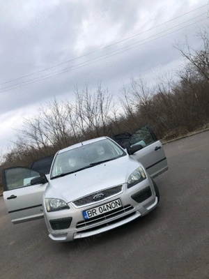 Ford Focus 2  - imagine 2