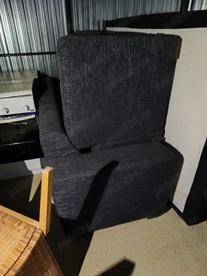 Vând 3 paturi , un colțar,  un frigider și un aragaz 