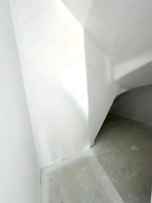 Duplex 5 camere si 3 bai - Mosnita Noua la asfalt - imagine 6