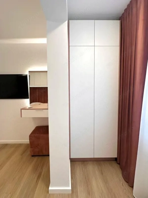 Apartament 4 camere complet renovat- Amenajat lux- Pozitie excelenta - imagine 12