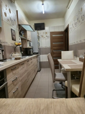 Apartament 2 camere, decomandat, SPATIOS, mobilat, bloc nou,Metrou BRANCOVEANU - imagine 2