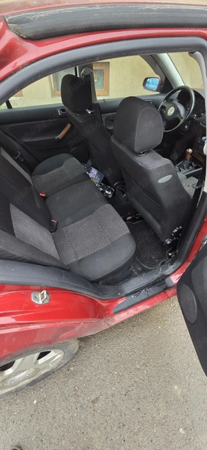 Vând Volkswagen Bora 1.6 benzina  - imagine 5