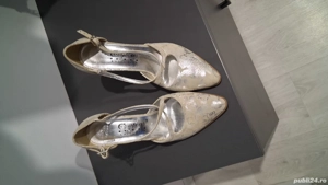 Vând pantofi de mireasa - imagine 2