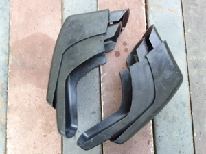 Vând un set de 4 flapsuri Trabant 601 - imagine 3