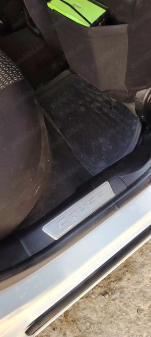 Chevrolet Cruze 1.6 benzina cu sistem multimedia - imagine 13