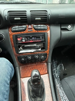 Mercedes-Benz C 180 Kompressor - imagine 4