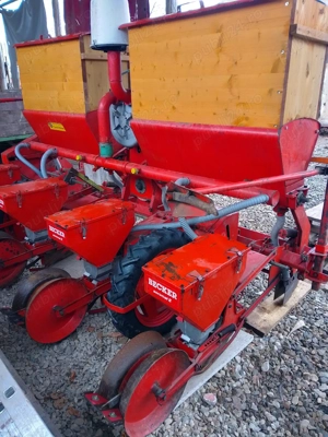 Semanatoare porumb Becker aeromat  - imagine 4