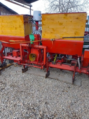 Semanatoare porumb Becker aeromat  - imagine 5