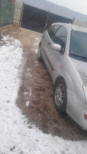 vand ford focus 1 cu gpl - imagine 2
