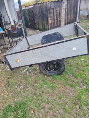 remorca usoara  cu lateralele  din aluminiu  de 600kg - imagine 2