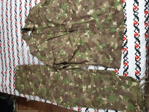 Ținuta militară completă 