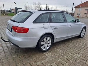 Audi A4 Automat 2009 2.0 Tdi - imagine 3