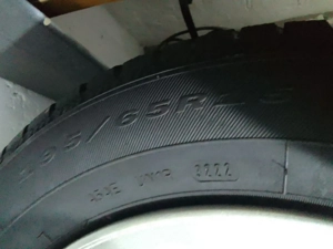 Vând jante impecabile w124 cu 4 pneuri noi de iarnă - imagine 2