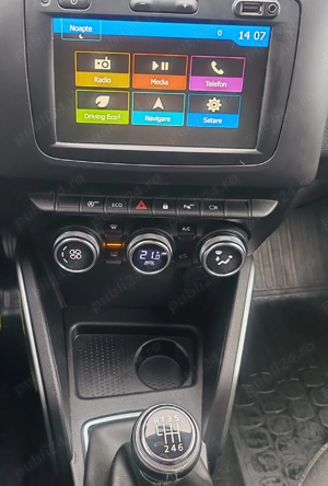 Dacia Duster II Prestige 1.3 TCe 150 CP, Camere 360  - imagine 3