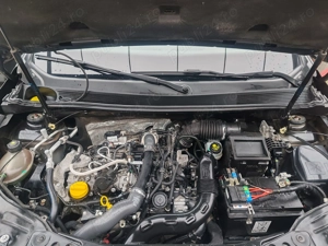 Dacia Duster II Prestige 1.3 TCe 150 CP, Camere 360  - imagine 9