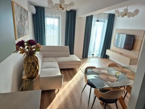 De închiriat apartament 2 camere Apărătorii Patriei