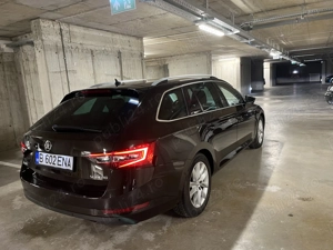 Skoda Superb 2.0 Dsg 150 cp  - imagine 5