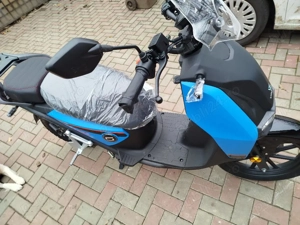 vand cpx pro motoscuter electric 8kw supersoco  - imagine 5