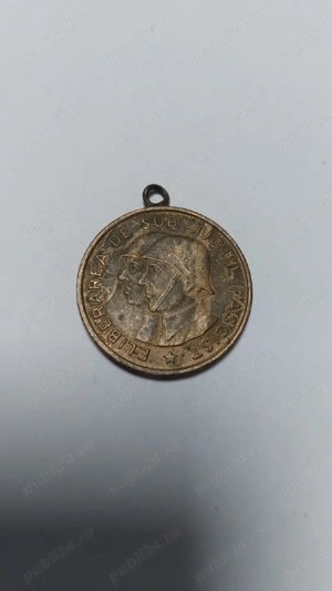 Medalia  Eliberarea de sub jugul fascist    variantă populară   propagandistică