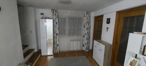 Proprietar, vând casă cu 2 apartamente  - imagine 5