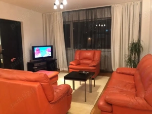 Piata Alba Iulia-Bulevardul Decebal-Unirii-Apartament 2 camere - imagine 3