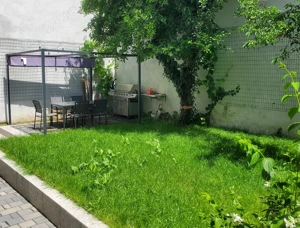 Apartament 2 camere ultracentral + curte. Totul NOU. Direct proprietar - imagine 9