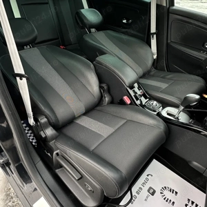 Renault Megane BOSE 1.5 dCi Automat EDC | Rate   Transport   Numere - imagine 19