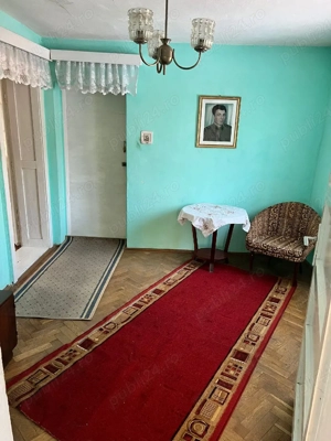 vand casă în Simeria  - imagine 2