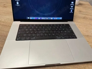 MacBook Pro de 16 inci  - imagine 2