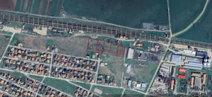 Închiriez teren intravilan în com. Vladimirescu, jud. Arad, suprafață 1.500 mp.