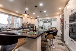 Casă cu 5 camere în Aradul Nou - locul unde linistea devine acasă - imagine 2