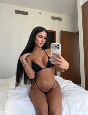 La tine sau la hotel 