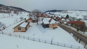 Casă cu 4 camere din cărămidă, de vânzare în zona Bratca-Damiș - imagine 7