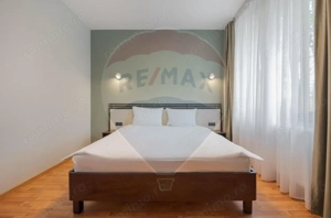 Casă / Vilă cu 16 camere de vânzare Sanmartin/Stefan cel Mare - imagine 6