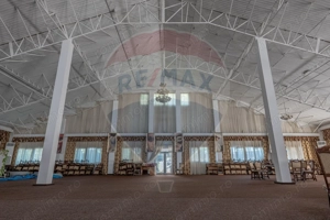 Sala de evenimente plus Clădire cu 7 camere – de vânzare, Buftea