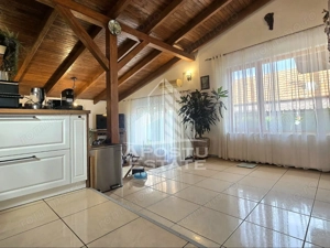 Casa individuala 4 camere , curte amenajata , terasa si piscina - imagine 12